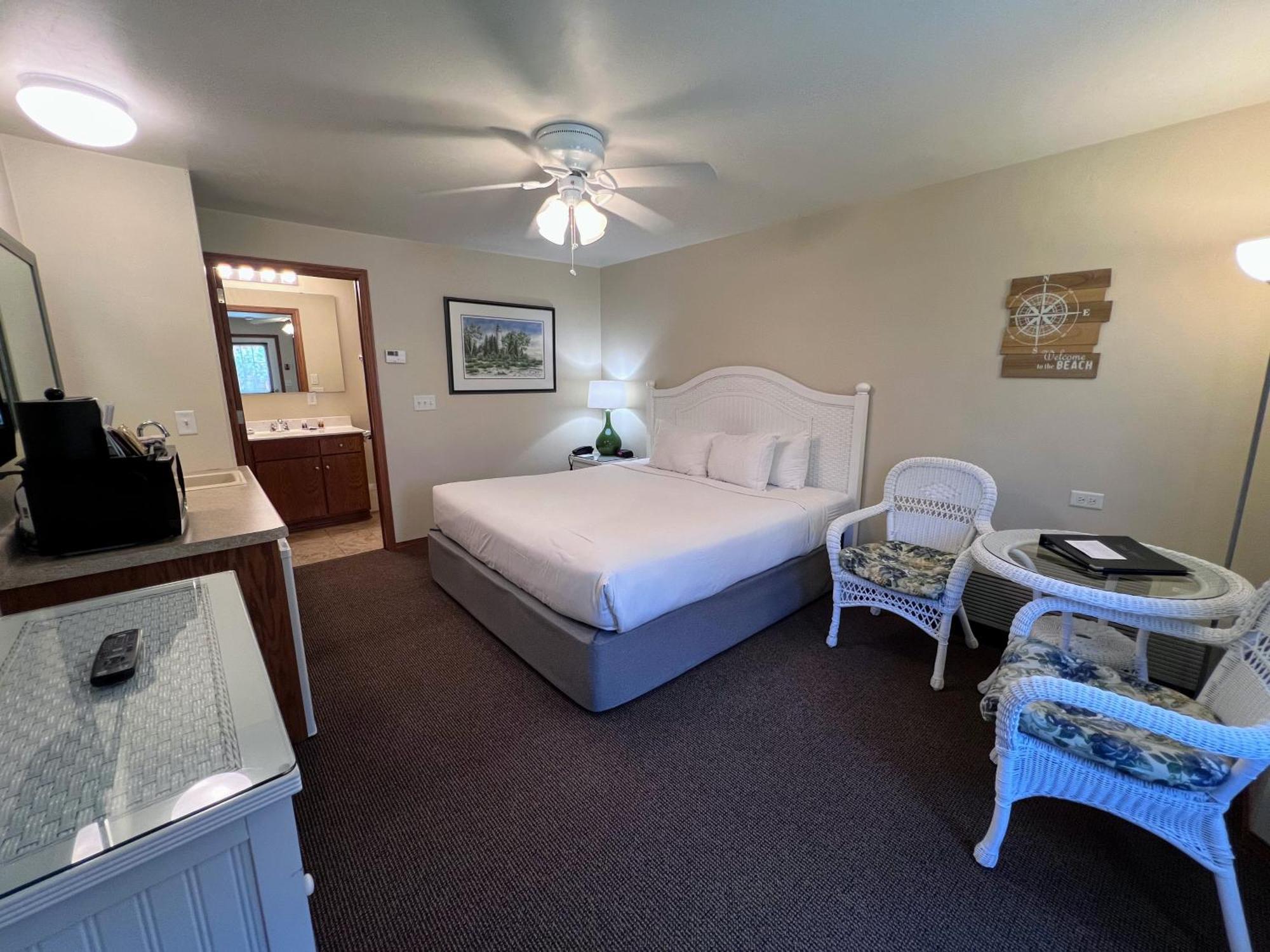 Bay Breeze Resort Ephraim Esterno foto