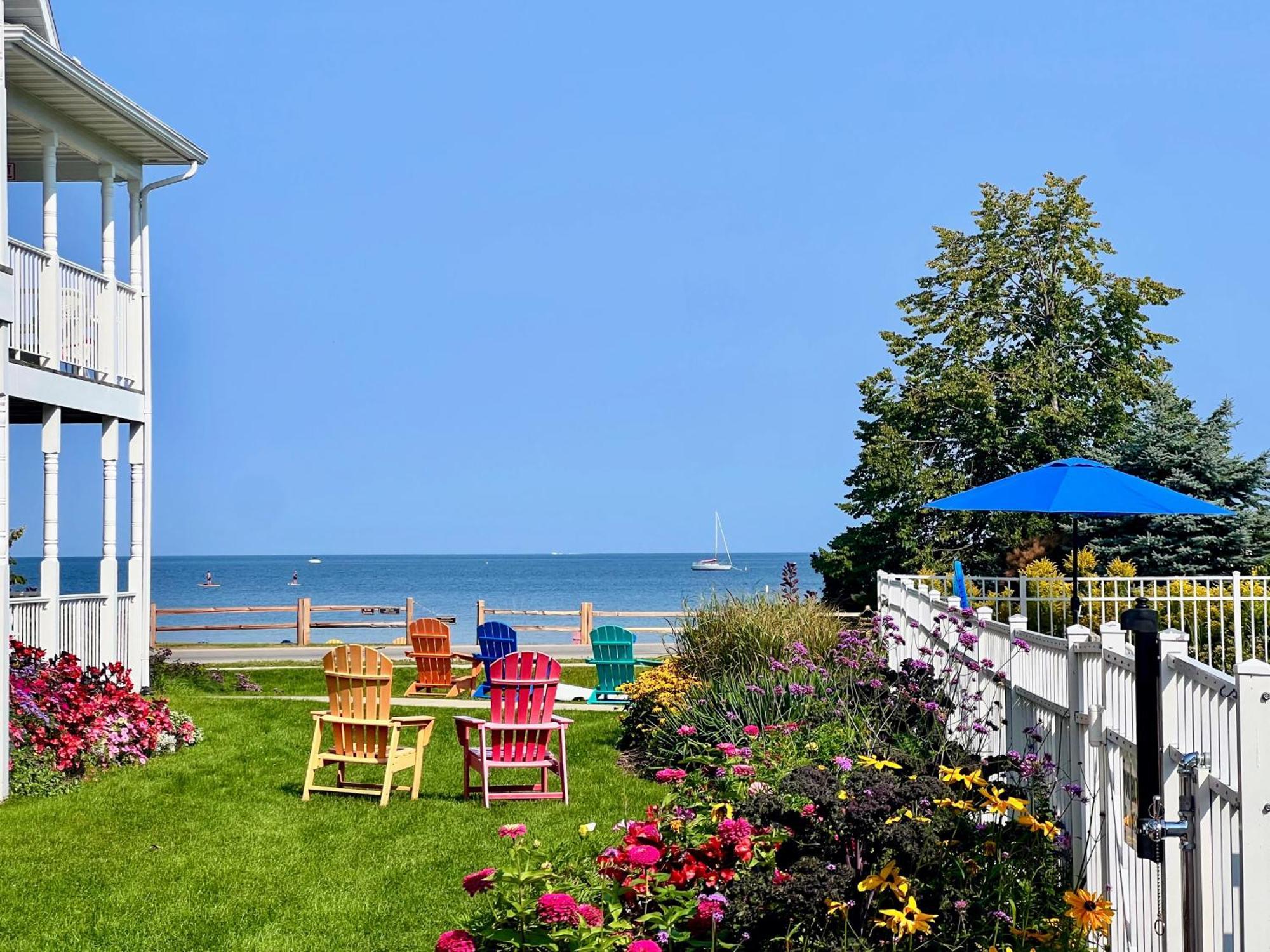 Bay Breeze Resort Ephraim Esterno foto